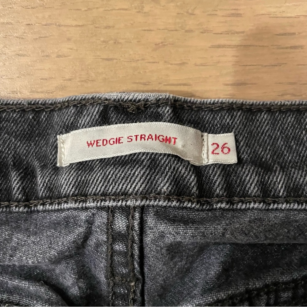 Levi’s Wedgie Straight jeans - Picture 7 of 9
